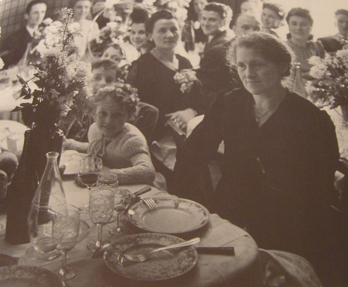 Le mariage de Paul et Odette_Robert Doisneau