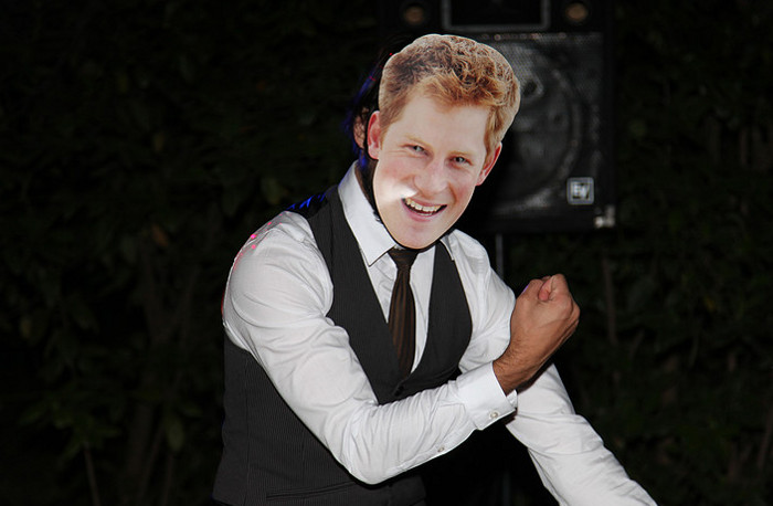 masque harry mariage dmes.fr copyright marie calfopoulos